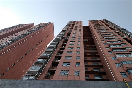 中顺花园3室2厅1卫45万97.8m2出售